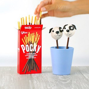 16 reactions | How many sticks of Pocky does it take to make something delightful? 樂 We want you to make some fun Pocky creations! Share them with us, and we might just feature them! | Pocky USA | Facebook