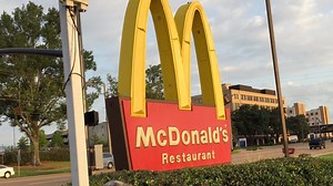 On a budget? Here are 15 restaurant apps you can download for free food