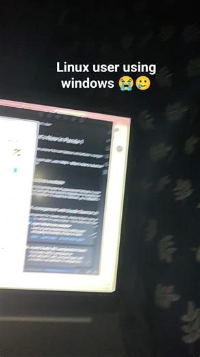 Linux user using Windows 11 💀 #windows #linux #tamil #dayinmylife