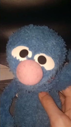 Elmo & Grover Announce The Sponsors