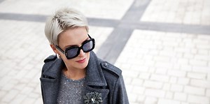 People have just figured out what the shoulder buttons on jackets are for