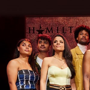 Rise up. Die deutsche Cast von HAMILTON: http://ms.spr.ly/6187bW1o1 | Stage Entertainment