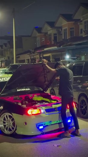 Dragon Modified Cars: Proton Putra and Wira