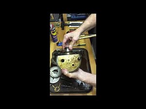 ENCO 74000 dividing head refurbish - teardown and clean