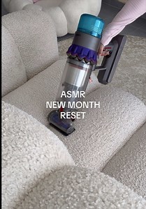 ASMR New Month Reset — Préparer la maison pour juin