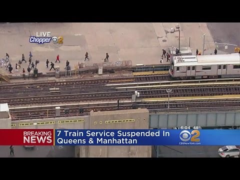 7 Train Service Suspended In Queens And Manhattan