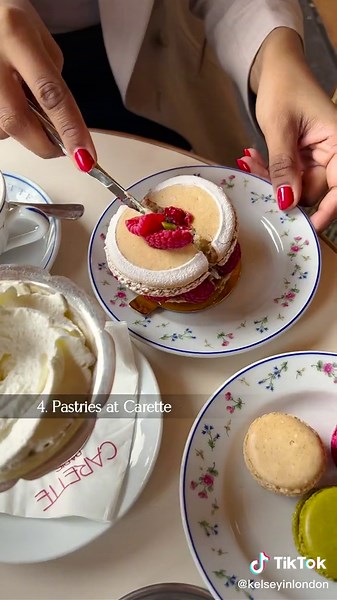 Top 10 Must-See Attractions in Paris