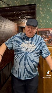 3.2K views · 93 reactions | Little bit of Rollo history for your Monday. See you for dinner! #WacoEats #SupportLocalResttaurants #WacoFoodie #wacofood #foodstagrams #Wacotx #wacotown #wacobusiness | Poppa Rollo's Pizza | Facebook