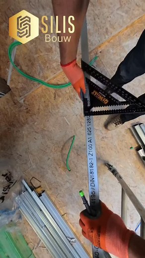 The project continues to develop, day 8💪👷#bouw #renovation #silis #belgium🇧🇪 #craftsman #gyprock | SILIS