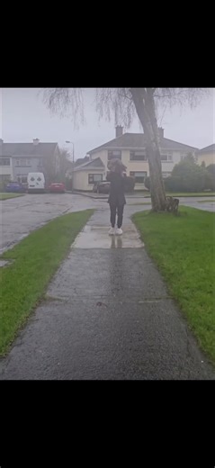 Everyone coming home from work this week….👍🇮🇪😹💧☔️#foryoupage #uptheirish🍀 #foryoupage❤️❤️ #irelandtiktok #irishcomedy