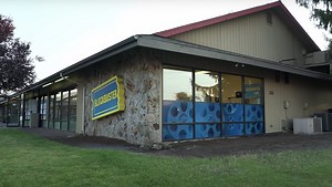 THE LAST BLOCKBUSTER Doc Explores Company's Rise and Fall