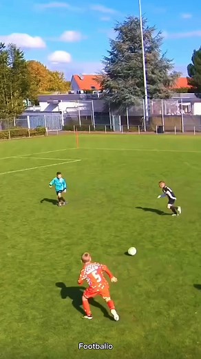 1M views · 10K reactions | This_Angle_of_Messi’s_Assist_is_Crazy!_ #highlights #sports #football #foryoupage #reelsviral #love #instagood #fyp #virals #funny #messi #cr7 | Sports WOULD BY BD | Facebook