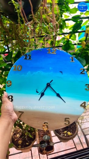 Beach Theme Resin Wall clock🌊💙 #youtubeshorts #shorts #epoxyresin #resinart #beach #wallclock #diy
