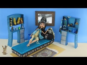 Monster High Tutorial: Cleo de Nile Doll Bed - Recycling - Doll Crafts - simplekidscrafts