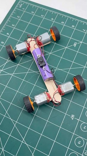 DIY 4x4 toy car with dc motor easy #dcmotor #diy #technology