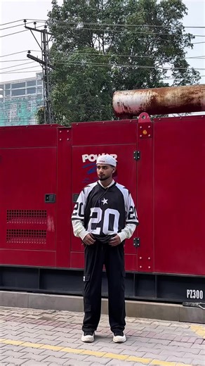 Boxy Fit Jersey: Comfort Meets Street-Ready Style