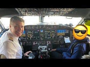 Boeing 737-Max8/9 cockpit tour!