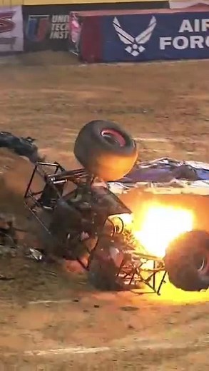 Tom Meents Monster Truck Accident | Max-D Motorsport OMG Moment