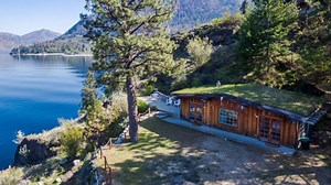 PNW cabin getaways are a perfectly pandemic-proof vacation option