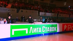 Watch pro figure skater recreate Jenna Ortega’s iconic ‘Wednesday’ dance