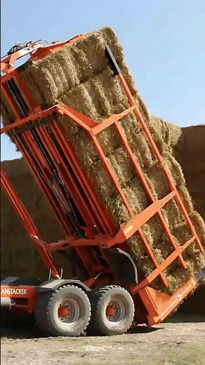 Revolutionizing Farming: Self-Loading Square Bale Movers for Effortless Silage & Hay Transport!