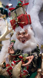 🎄✨ Create an amazing fantasy world right inside your home with the Mark Robert Collection at The Christmas Palace! ✨🎄 The wide range of creatively themed Santa, angel, elf, fairy figurines, and more will enhance your holiday décor. 🌟 From perfect pieces for your tree and fireplace mantel to accessories ideal for coffee tables and bookshelves, every detail of the Mark Roberts collection adds the magical touch you need. 🪄 🌟 High-quality products 🌟 Sophisticated and creative designs 🌟 A touc