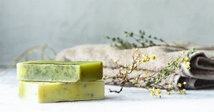 Saponification à froid : comment fabriquer un savon naturel de A à Z chez soi