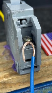 1.4M views · 6.6K reactions | How to connect a wire straight to the breaker — no fuss A clean and secure method only a few know #ElectricFixUSA #BreakerWireTrick #ProElectricianTip #SecureConnection | Do It YourSelf | Facebook