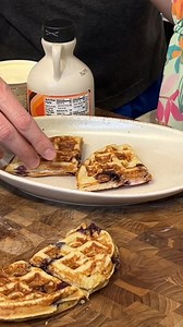 🧇Low Carb Protein Waffles🧇 AKA Paffles (pancake batter waffles) Grab a bag of my Vanilla Cream Protein Smoothie on www.ShopFlavCity.com so you can make this recipe! Ingredients: 2 eggs 1/2 cup milk of choice 1 scoop (1/2 cup) Vanilla Cream Protein Smoothie 1 tsp vanilla extract 1 tbsp coconut oil (or avocado oil) 1 tsp baking powder 1/2 cup almond flour 1 tbsp tapioca starch *Optional Blueberies Directions: In a bowl, mix the eggs, milk, vanilla, and coconut oil set aside In another bowl, mix 