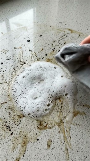 Cleaning This Greasy Counter With Foam #shorts