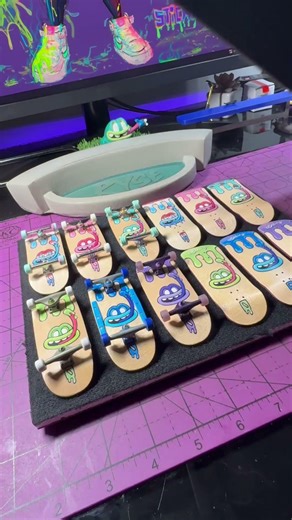 PoV: Tech deckers in the comments asking for free pro setup #sponsor #fingerboard #shorts