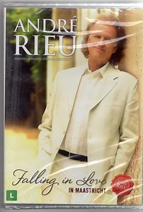 André Rieu And His Johann Strauss Orchestra - Falling In Love In Maastricht