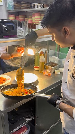 6 Types of Pasta Recipes — All in One Delicious Video! 🍝😋✨ @chefrohitchandra @chefrajachandra #reels #foodie #tranding #cooking #viral #chefrajachandra #chef #pastapasta #pasta #recipes #hôtel #restaurant #PastaLovers #FoodieVibes #TastyRecipes | Raja Chandra