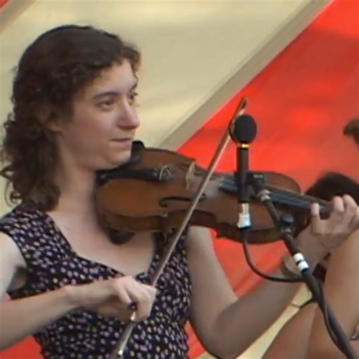 Uncle Earl - Girl I left behind me #bluegrass #fiddle #banjo #solo | World Bluegrass Day
