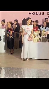 Our very hardworking businesswoman, go to SM City Cebu and visit the HOLB pop-up store! | Kim Chiu