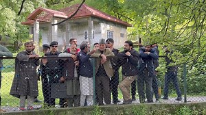 71K views · 1K reactions | Visited Vasaknag, Kund Devsar after our road show, a cold water spring of special significance. It flows mysteriously for only 6 months before disappearing back into the earth. If our govt comes, we will develop it into a tourist spot. | Ghulam Nabi Azad | Facebook