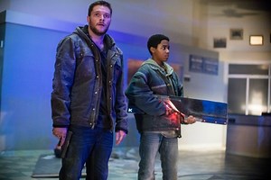 'Kin' Film Review: Genre Mashup About an Alien Weapon Shoots Itself in the Foot