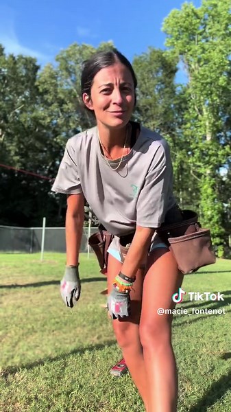 We had the whole family out here helping this afternoon with this hurricane fence project. Day 6 and we still aren’t halfway done. #fypp #MomsOfTikTok #ditl #dayinmylife #vlog #fyp #yardwork #fence #fencing #fencebuild Day in my life vlogs Yard work Fencing Fence Building a fence Fencing a fence