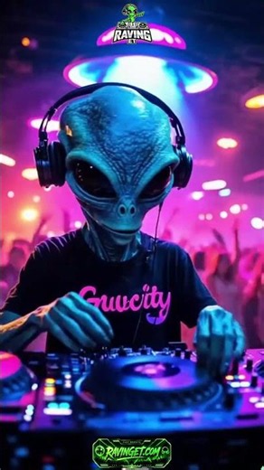 Alien Festival Fashion 👽✨ | RavingET Rave Style & EDM Outfit Inspiration