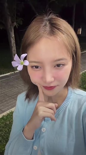 1 nhỏ đu JingJan ai lên thuyền với tui không cre: 9597 for janjingjing(X,Tik Tok, FB), P_PRPIP(X) #janjingjing #janhae #jingjingyu #viral #EnemiesWithBenefits