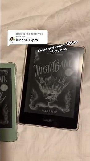 Kindle Basic and Kindle Colorsoft/Paperwhite size comparison with an iPhone 15 Pro Max! #kindle