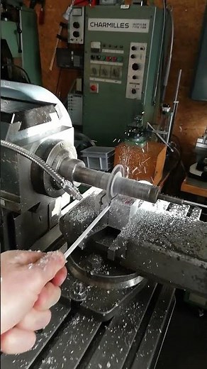 Aciera F3 milling machine setup for endless POM profile milling