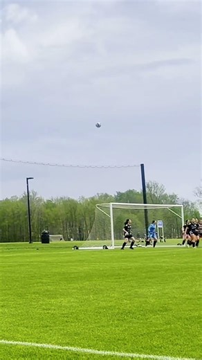 👉 Corner Kick… Finished FIRST TIME 😳⚽