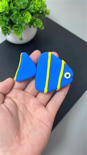 12K views · 15 reactions | Let's make a little fish out of clay! #claycraft #claytutorial #clayartwork #paperartcreation #kindergartenhandmade #kidsfun #kidsfunactivity #kindergartencraft #handmadediy #handicraft #instagrowth #igreach #explore | Paper Art Creation | Facebook