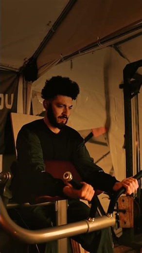 Bicep Gains loading...