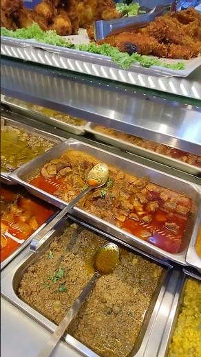 CHEAP Buffet in Bukit Bintang KL 🇲🇾 | Paradise Restaurant Buffet Review | Worth It?
