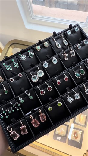 An exclusive collection by Imperial Jewels — where luxury meets the world’s finest natural gemstones. Timeless treasures, crafted to be cherished forever ✨ Imperial Jewels presents a curated selection of fine gemstone jewellery, thoughtfully created both locally and internationally ✨ Enjoy complimentary ring resizing, along with fully insured and tracked international & interstate shipping ✨ Discover our Natural Diamond Tennis Bracelet collection by @imperialjewels_ 🤍 📍 Located at 250 Pitt Str