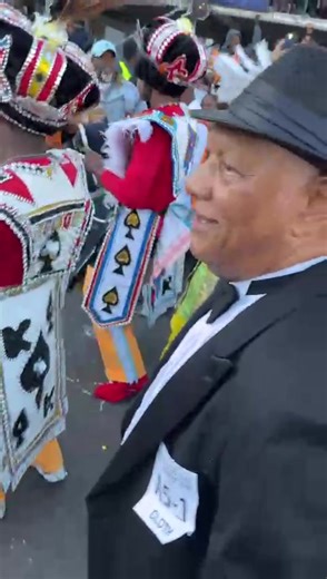 DA PERRY SHUFFLE: Former Prime Minister Perry G. Christie, well known as an avid “Junkanooer,” made his way down Bay Street Monday morning as he joined the Valley Boys to celebrate its 65th anniversary. Christie performed his famous “Perry Shuffle,” for Eyewitness News Digital. | Eyewitness News Bahamas