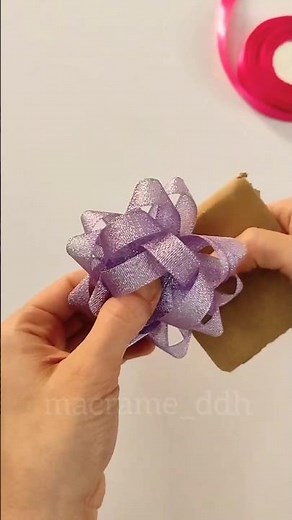 How to tie a pom pom bow | Easy DIY bow #giftbow #ribbonbow #easy #youtubeshorts #crafts #viralshort