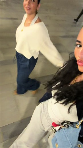 فيديو أنشأه Amina Amr (@aminaamrrr) باستخدام amina and joumana